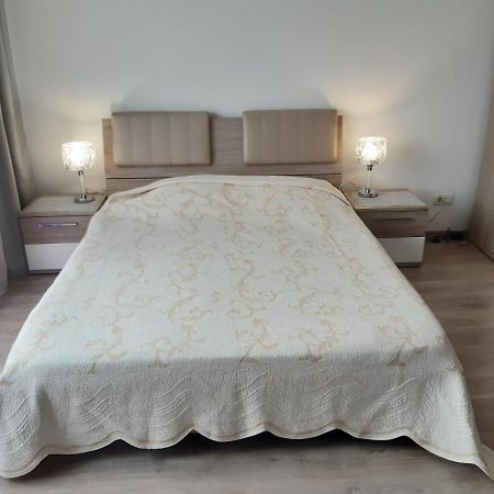 Garsoniera Soarelui Apartment Eforie Bagian luar foto